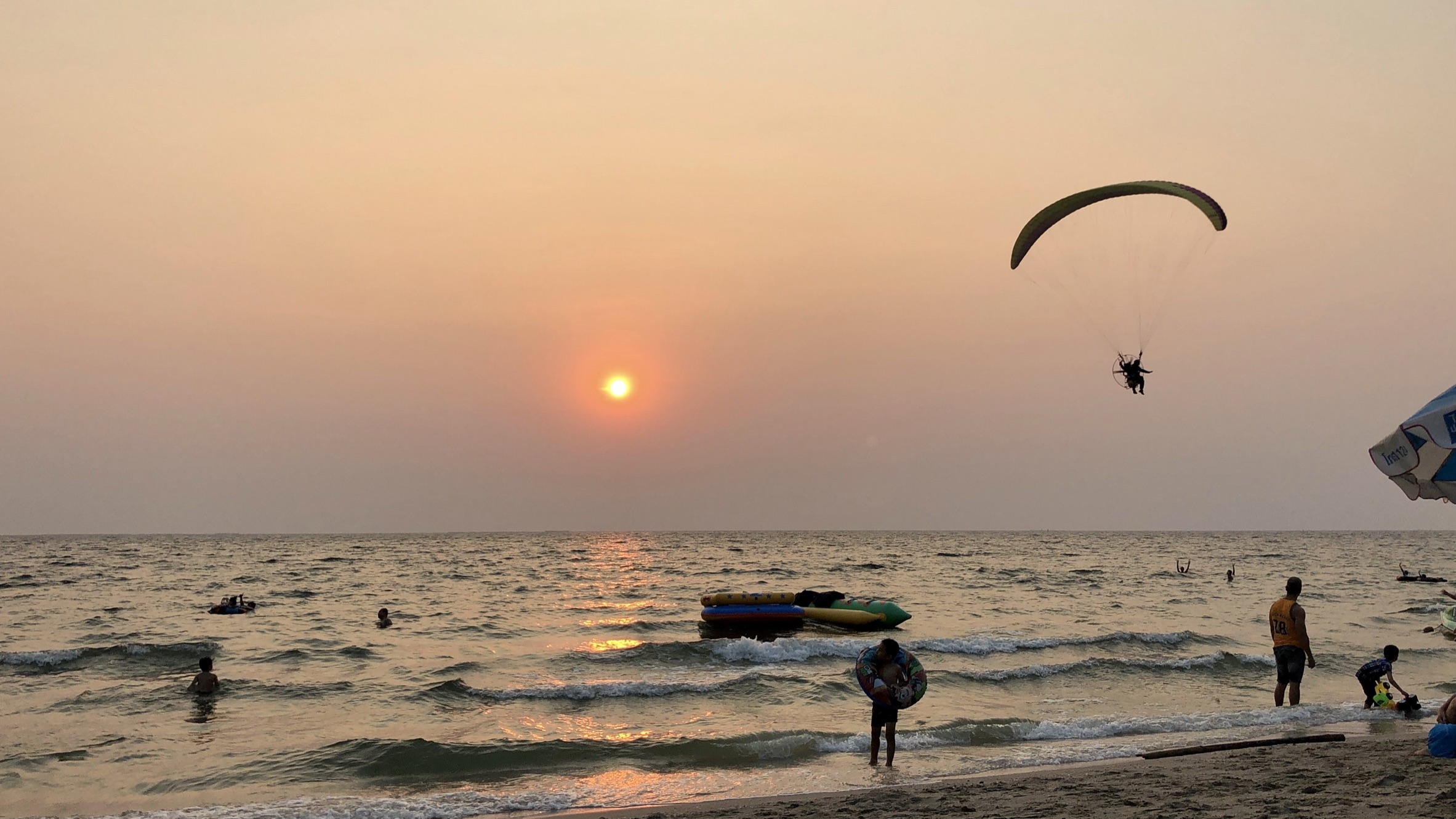 Bang Saen Beach at sunset