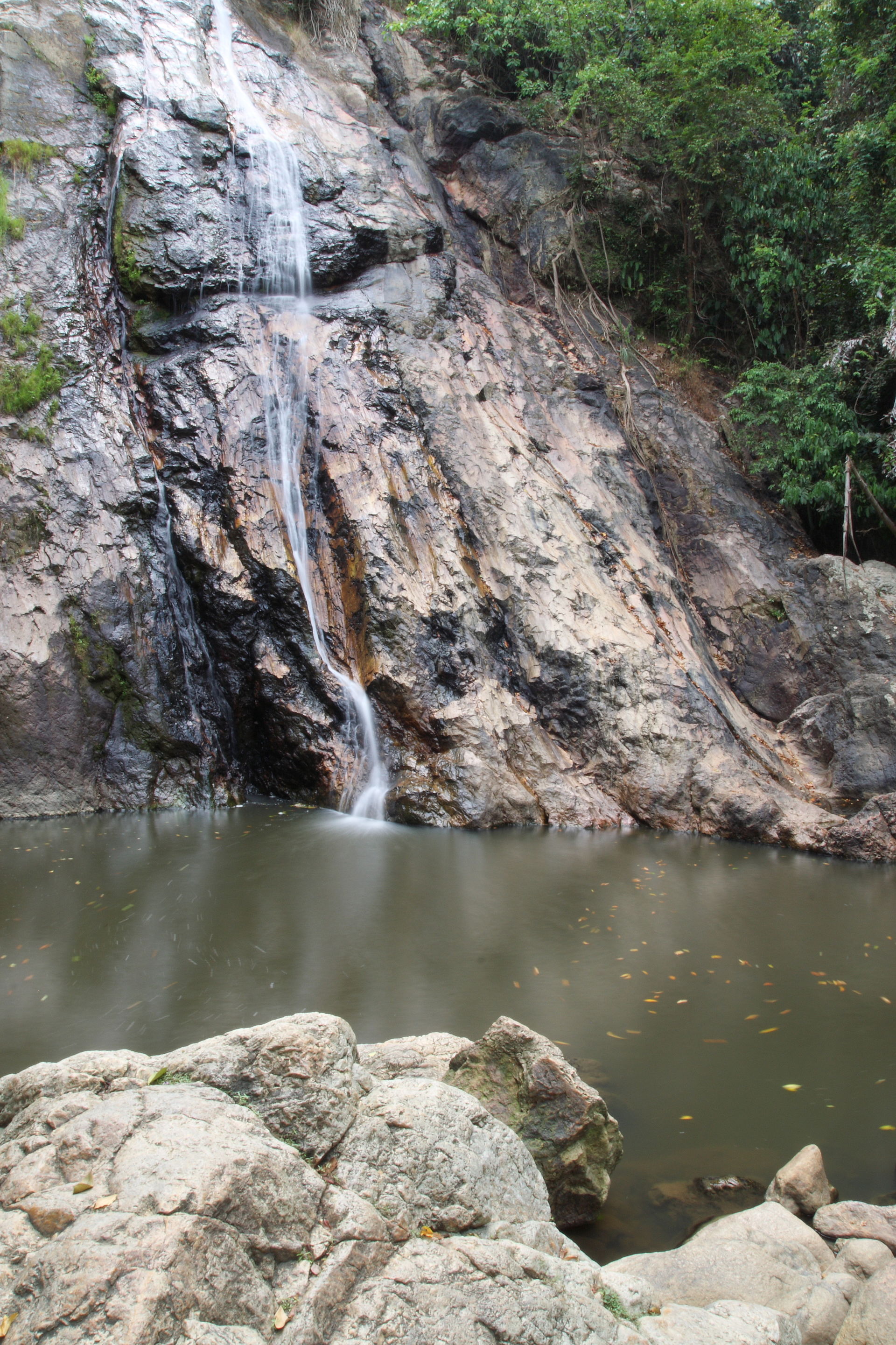 Day Trip to Na Muang Waterfalls